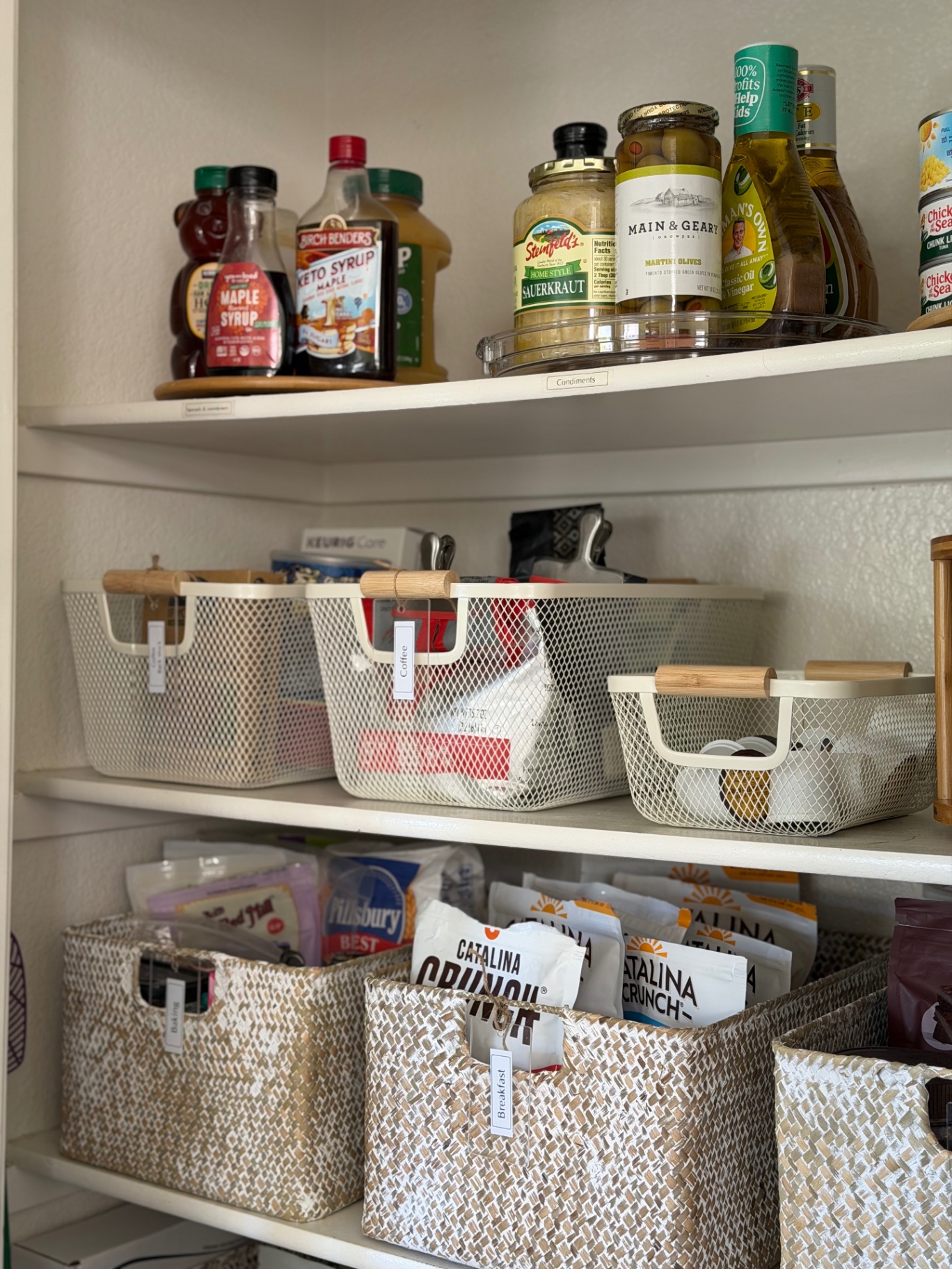 A curated, organized space by Room for Space